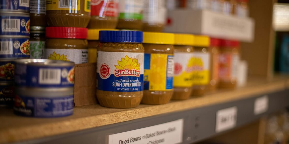 Overwhelmed America Food Banks Face Record-High Hunger
