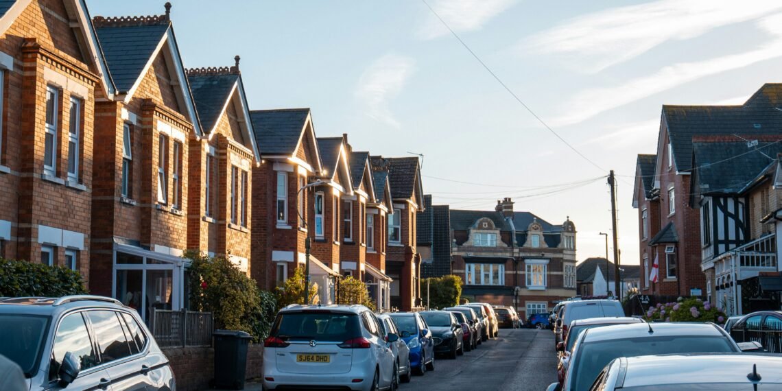 Birmingham: Firms Exploit UK Welfare System Using Residents as 'Cash Cows'