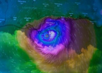 Major Oil Refineries Shut Down as Hurricane Isaias Intensifies