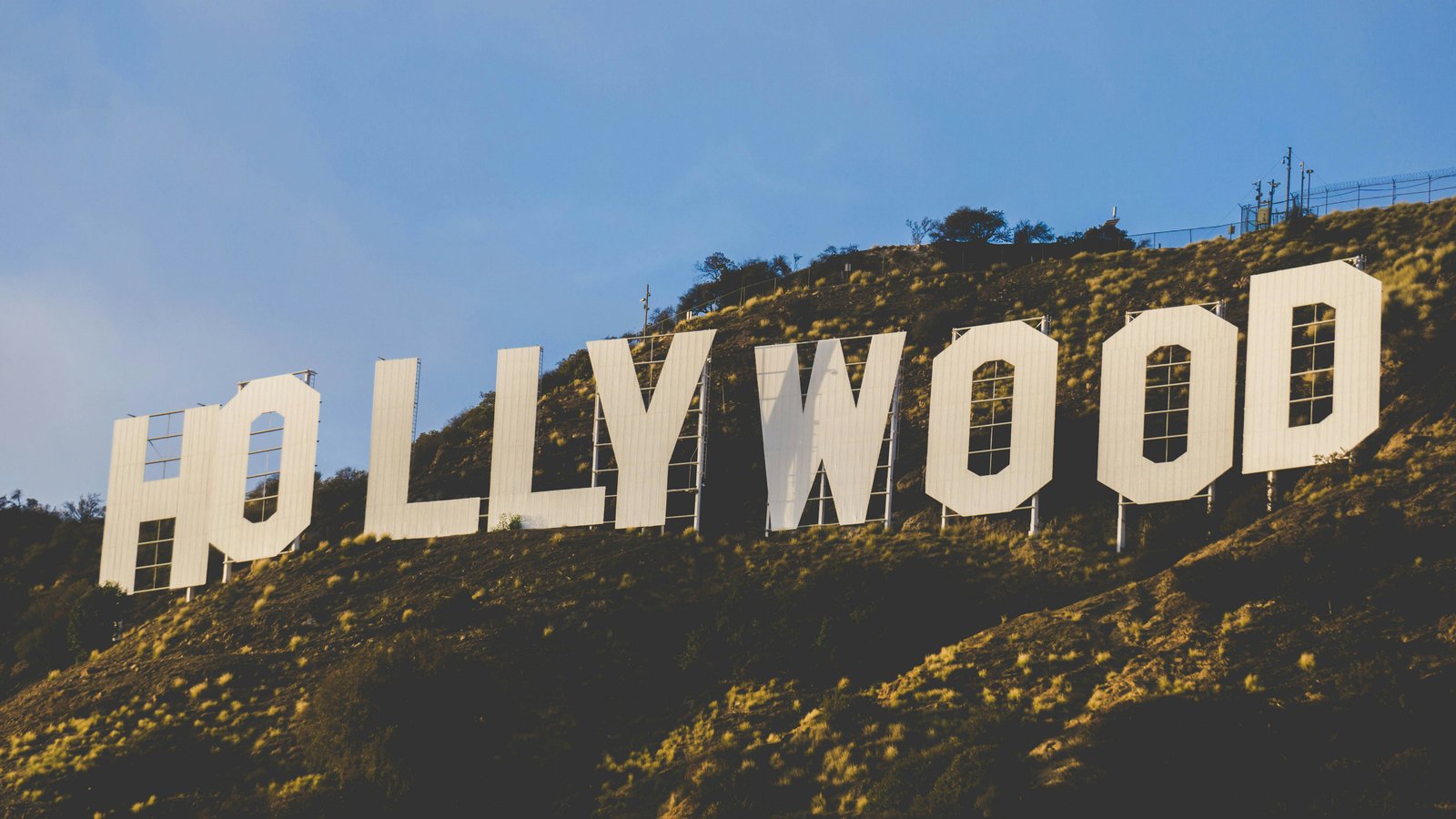 Los Angeles Slashes Filming Permits to $1 as Hollywood Production Drops