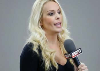 Trump official Britt McHenry strikes and nearly gets into a scuffle at Wizards' game