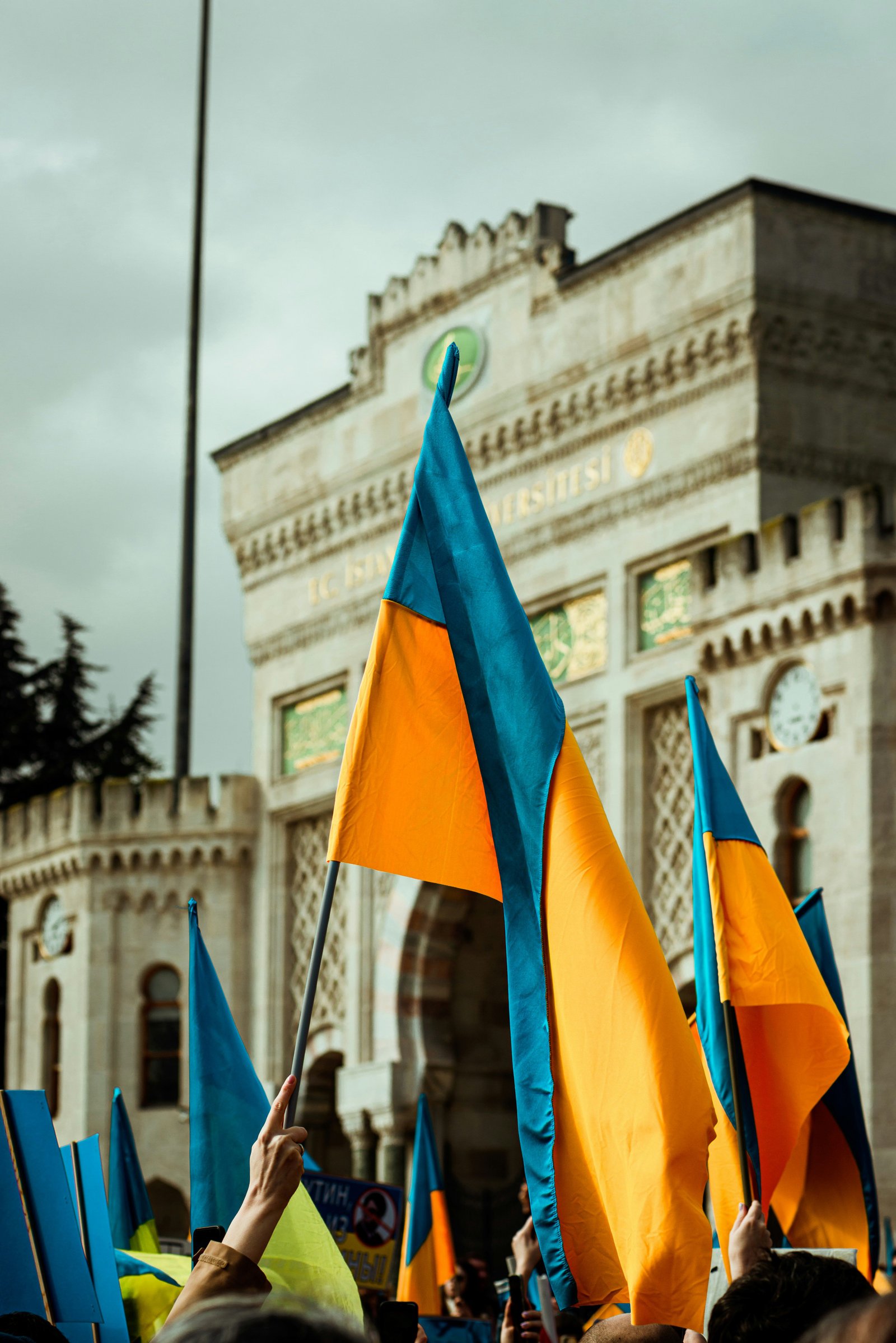 US Ukrainians Make Final Push To Forestall Deportation