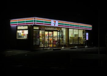 Lawmakers Demand Action After 7-Eleven, Circle K Overcharge Probe