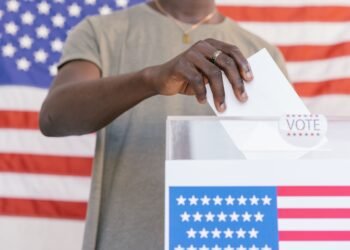 Poll Shows Democrats Ahead of Republicans on 11 Key Issues