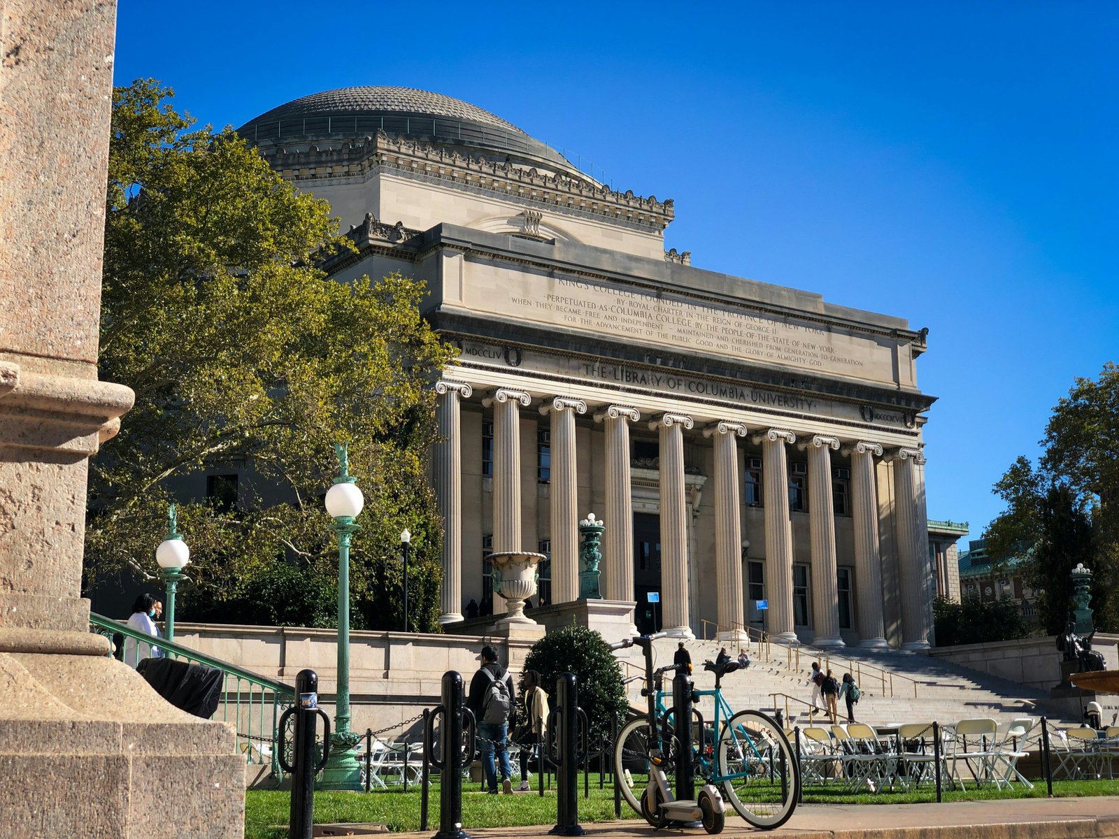 Columbia Alerts Students as DHS Proposes $70,000 OPT Fee