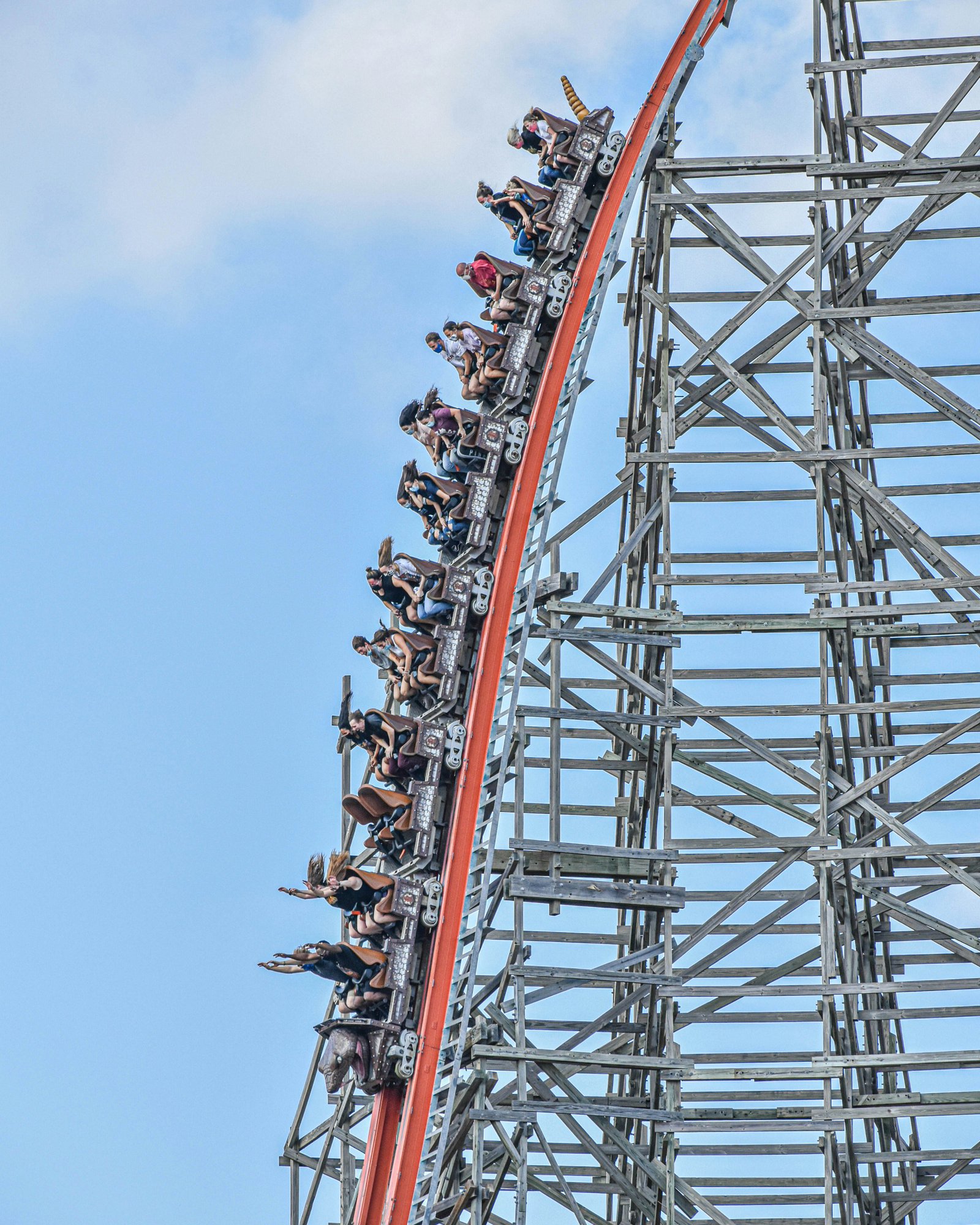 Georgia: Man Killed on Six Flags Goliath Sat Next to Niece, Family Says