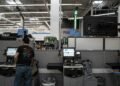 Stores Reverse Course on Self-Checkout as Theft and Frustration Rise